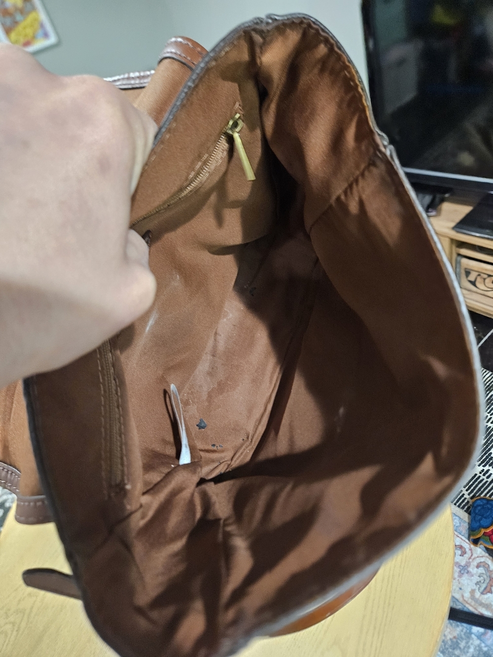 Vintage Fossil Turn Lock Brown Leather Crossbody Satchel Bag—Excellent Condition - Picture 6 of 16
